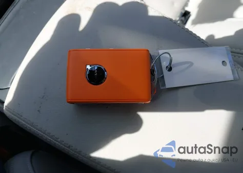 2025 Volvo Xc40 Plus z USA, uszkodzony, nr VIN YV4L12UE5S2566400